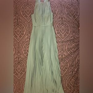 Green floor length dress. Never worn!